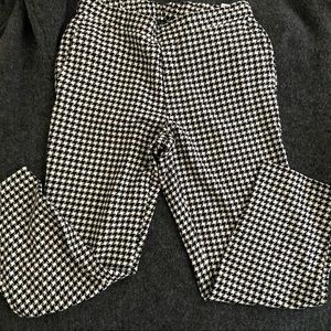Old navy mid-rise pants